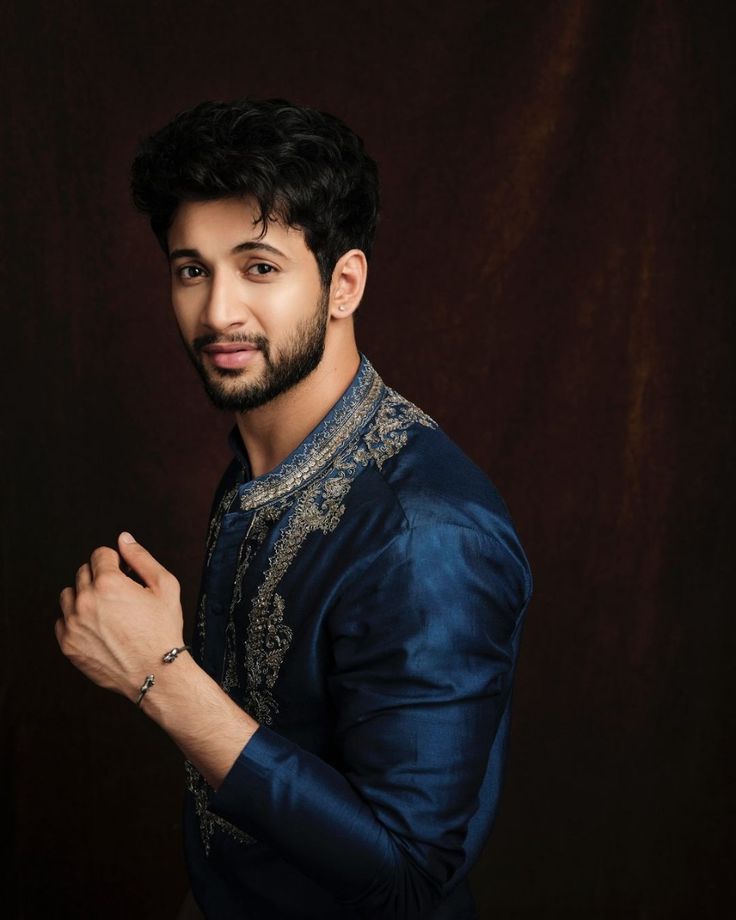 Blue Jari Pure Gaji Embroiderde Kurta with Pajama Set